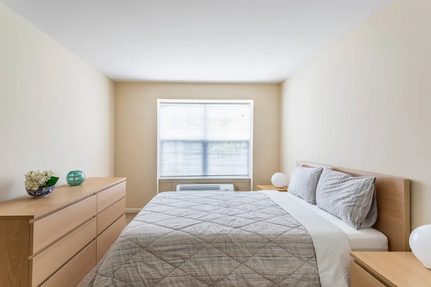 B01 Luxury 2BR Apt at the Carriage Club! - Image 1