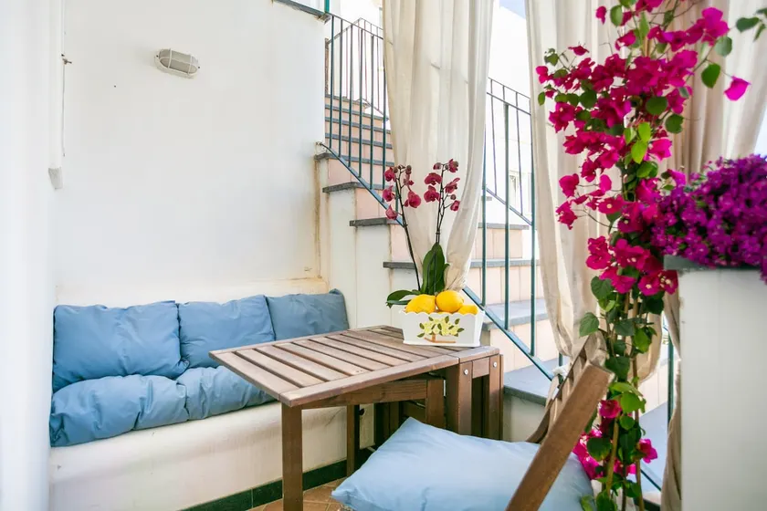Casa Vittoria super central 6 beds - Image 1