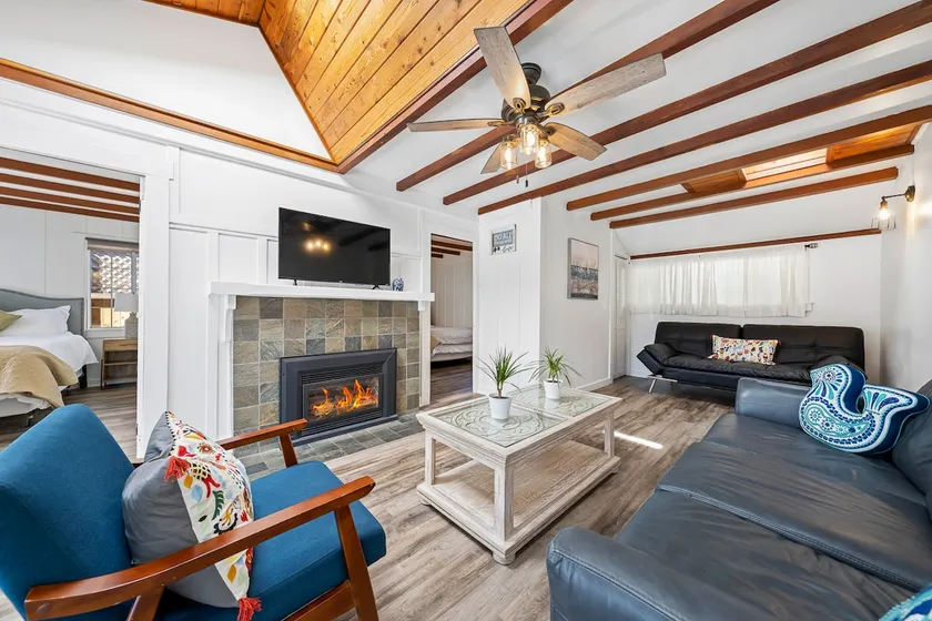 Charming Hillcrest/Mission Hills 3 BR + House - Image 1