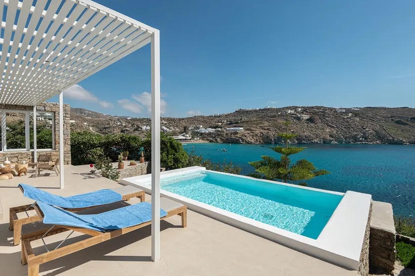 Super Paradise Villa - Image 1