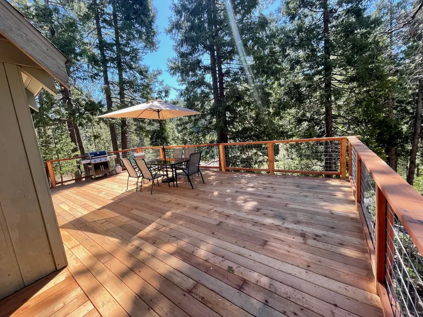 Lakeside BLS Retreat near Big Trees & Bear Valley - Image 1