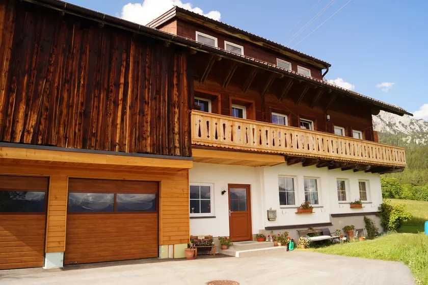Wonderfully quiet apartment in Ramsau am Dachstein - Image 1