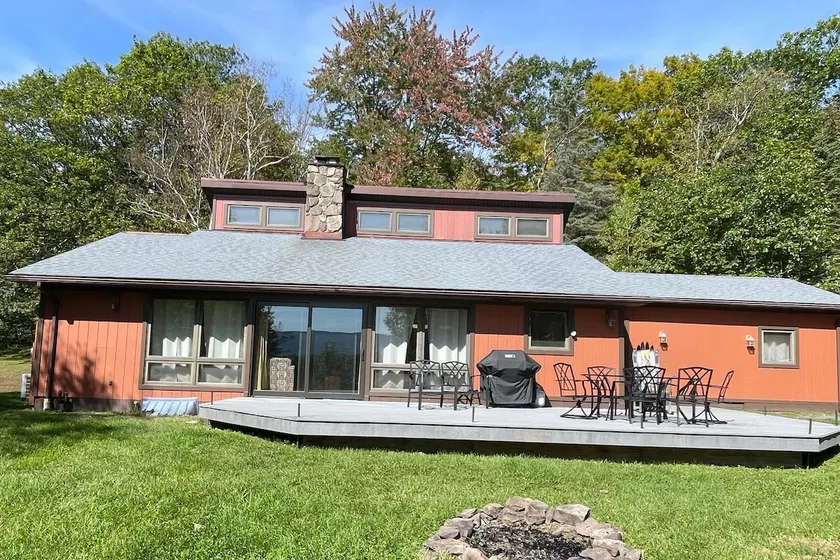 Meadows. Updated! Privacy, views, near everything - Image 1
