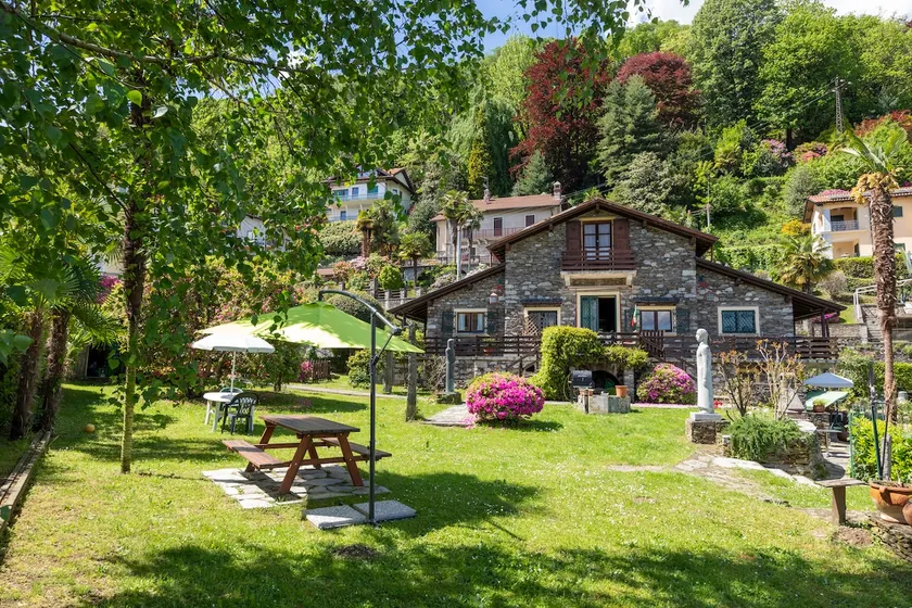 Clelia - Apartment in chalet by the lake - Image 1