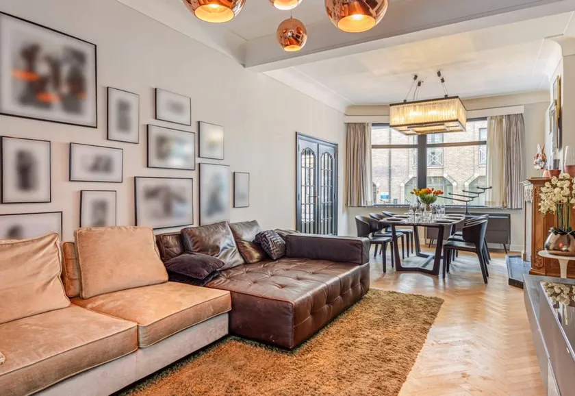 Luxury city villa in Hasselt - Image 1