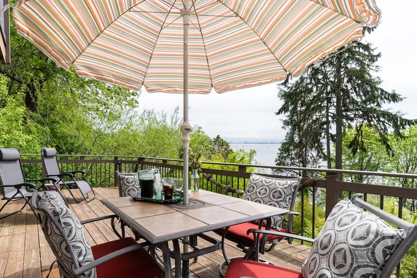 Accueil Vashon Waterfront avec vue imprenable - Image 1