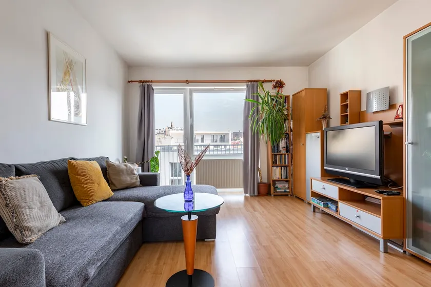 Futo Spacious Cosy at Corvin Promenade - Image 1