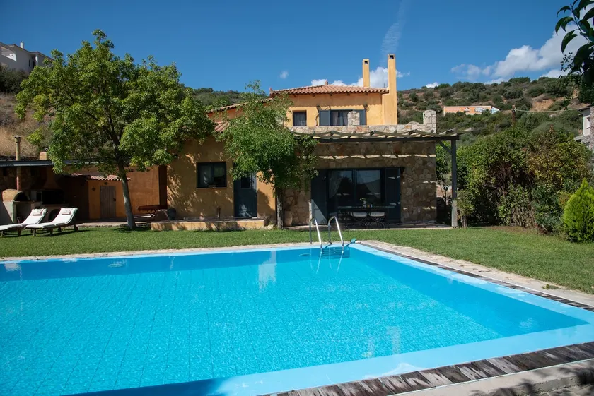 Pool Villa Panormos - Image 1