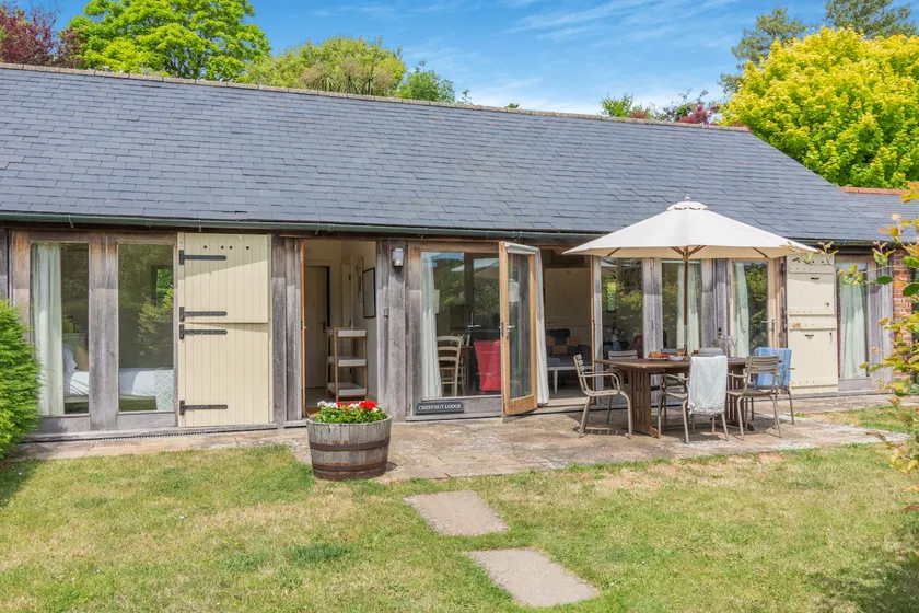 Chestnut Lodge - Image 1