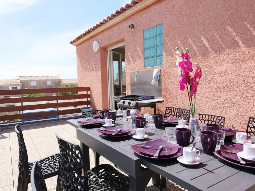 Ingril's terrace - Image 1