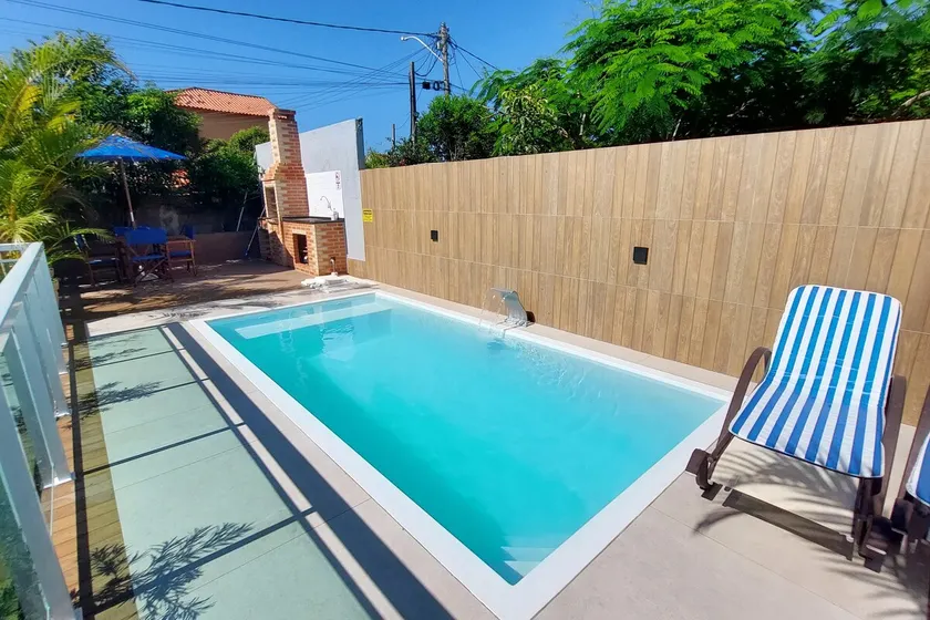 Village Itauna Inn, Orange Home - Image 1