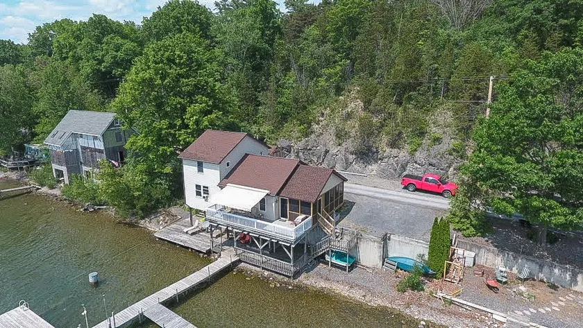 Sunset Paradise Cottage - Image 1