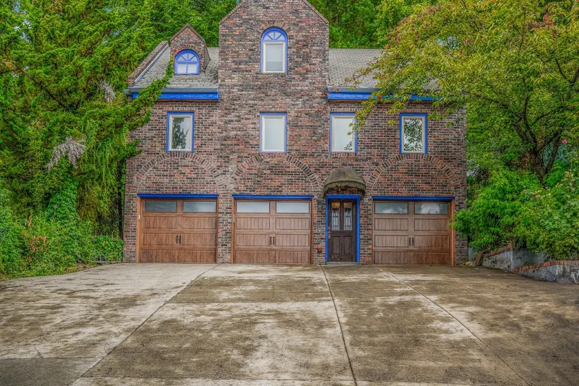 Castle like home in SW PDX, close to downtown! - Image 1
