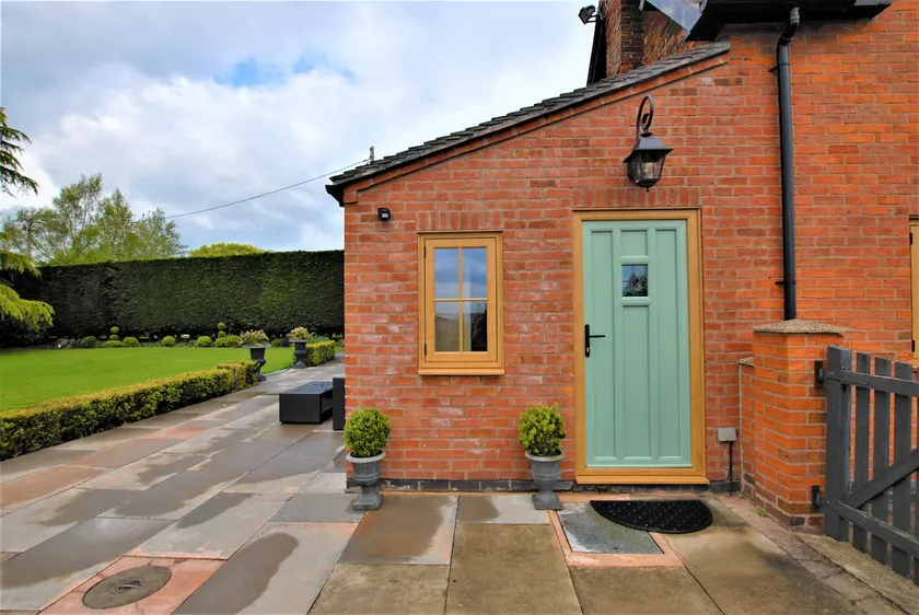 Aston Heath Farm , Aston Lane, Sudbury, De6 5hh - Image 1