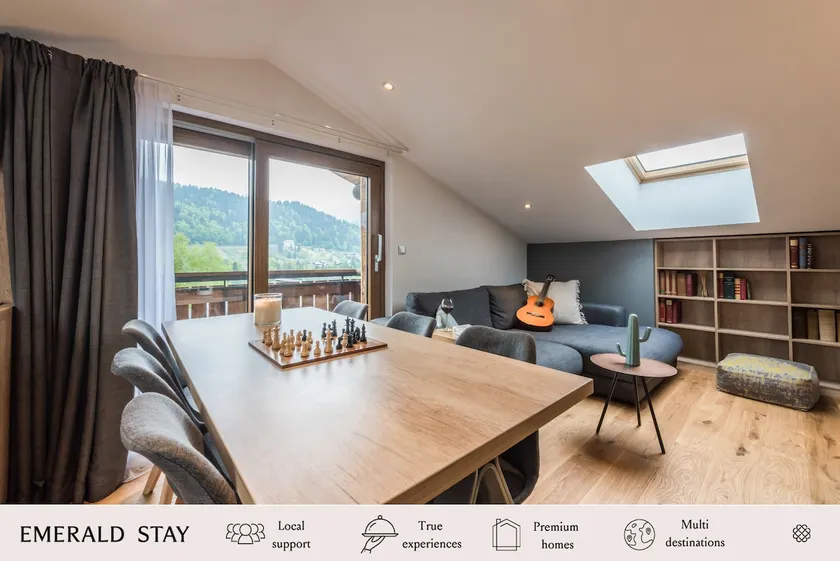 TAKIAN - Modern apartment with spa and gym - Image 1