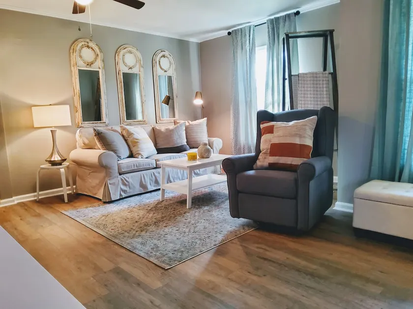 Cozy in Columbus - Image 1