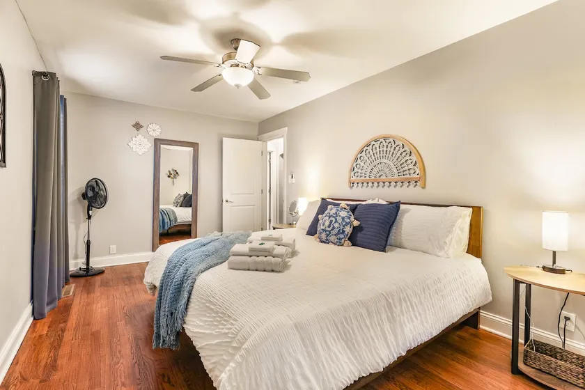 Boho Haven • 2 King Beds • Washer/Dryer • Trails - Image 1