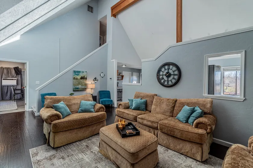 Brookside Bliss! - Image 1