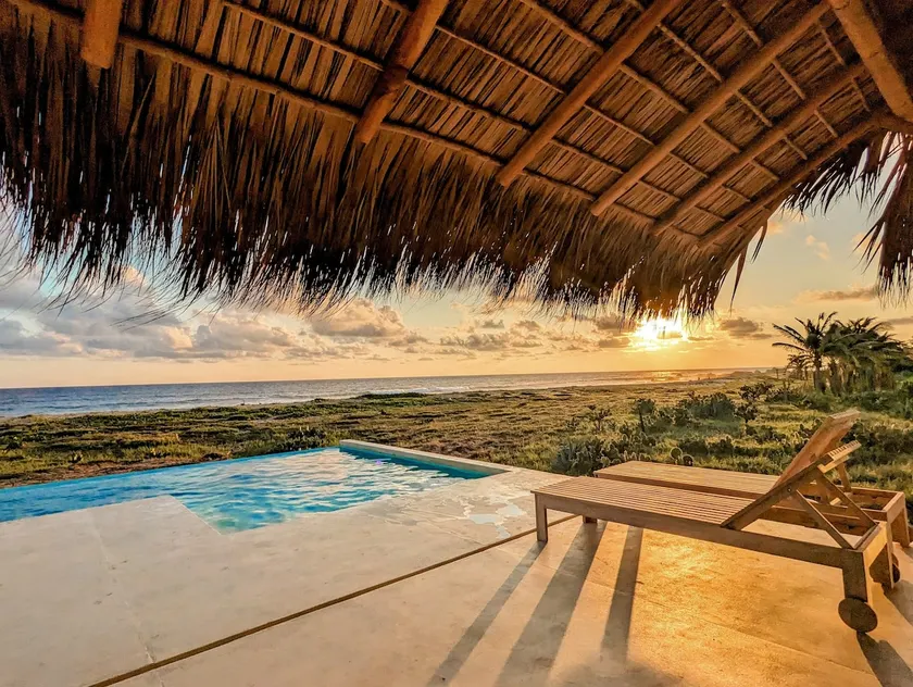 7BR Oceanfront Villa · Private Pool & Beach - Image 1