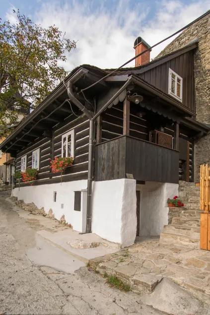 Orlí Hnízdo Cottage - Image 1