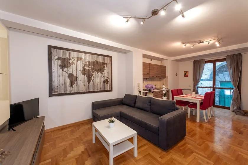 San Rocco Home - right in the center - Image 1