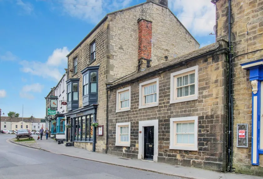 Lavender Cottage, Masham, Historic Listed, 2 bedrooms - Image 1
