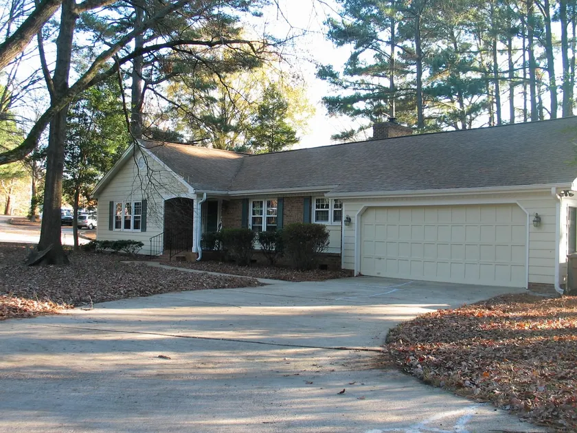 Cary Top Location Ranch Home - Image 1