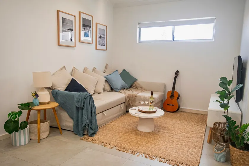 Ocean Views & Balcony - Scarborough Beach Stay - Image 1