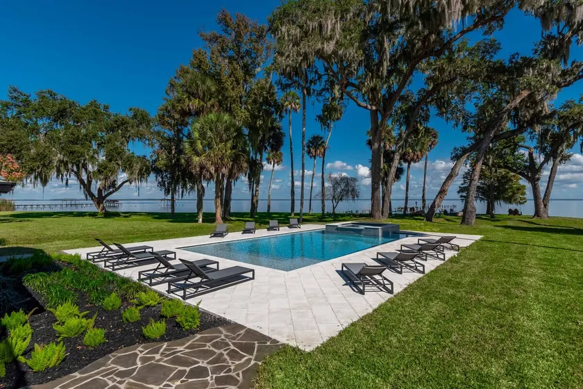 the LakeHouse/Lake George/Boat Ramp Access/Luxe - Image 1