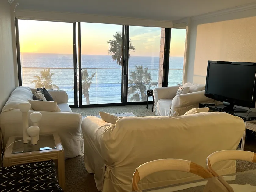 Capri by the Sea, Pacific Beach, San Diego - Image 1
