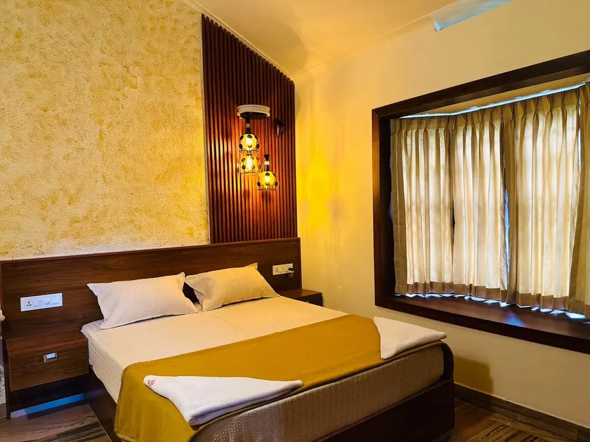 The Mallika Holidays - Image 1
