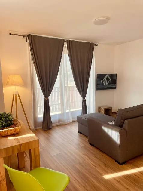Cozy mountain two-room apartment - Image 1