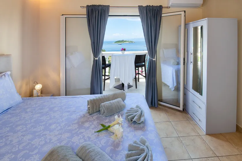 Signature Sea View Penthouse | Villa Avgerini I - Image 1