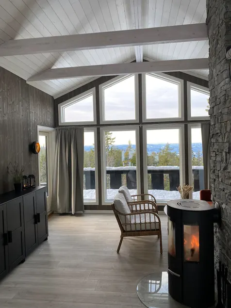 Cabin idyll in the calm of the forest - Image 1