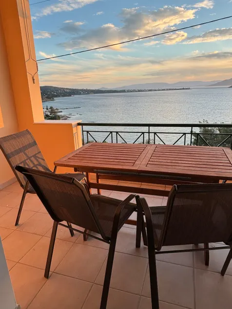 Apartment with a view - Image 1