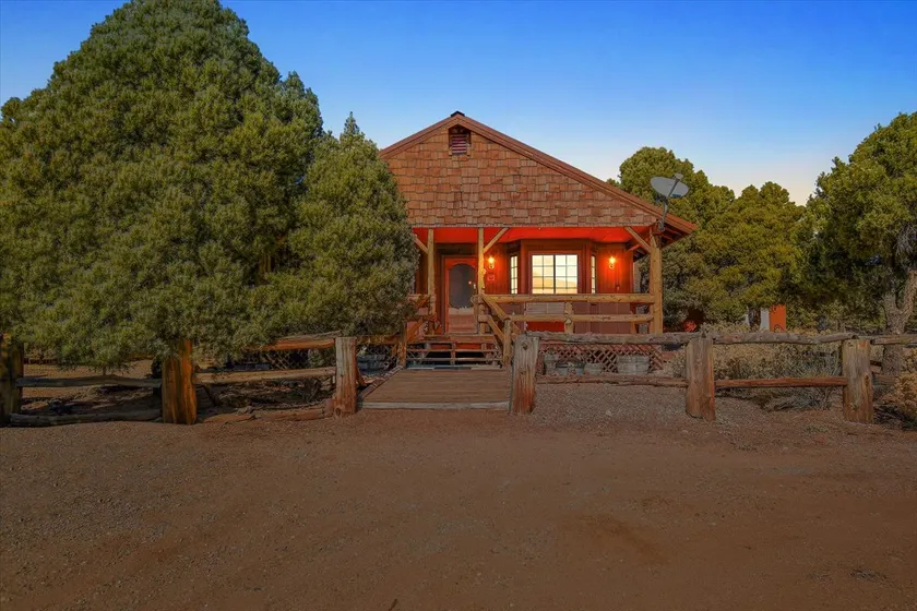 Getaway Ranch: 2+ Acres & *Air Conditioning!* - Image 1