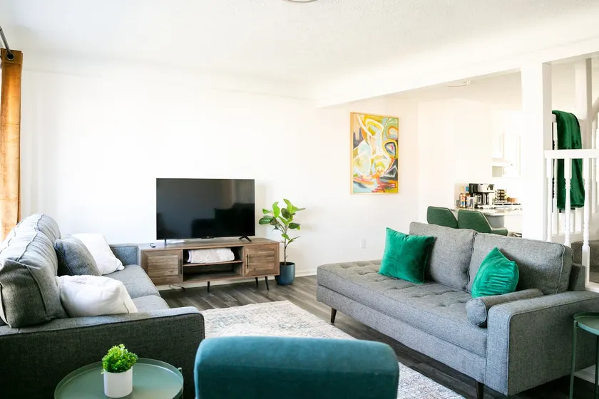 Cozy Cleveland Bungalow - Image 1