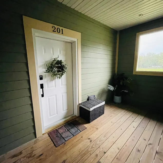 Cozy 2/2 Apartment - Zephyrhills - Image 1
