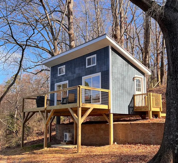 Rockwall Cabin by the Pond - Image 1
