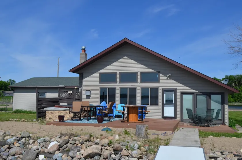 Little McDonald Beach Front Home - Image 1