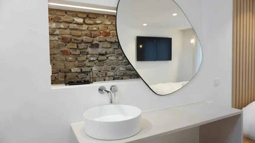 Brand new tiny house city center - Image 1