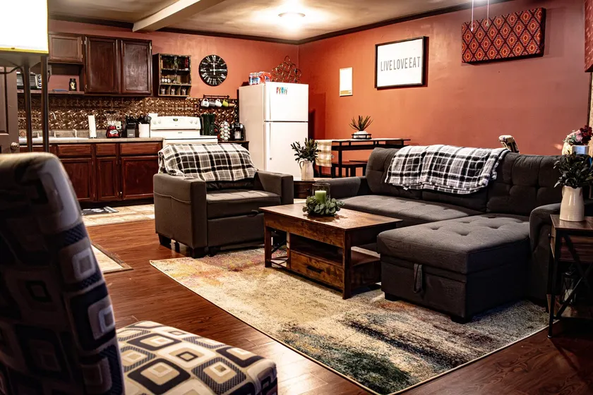 The Rialto AirBnb - Image 1