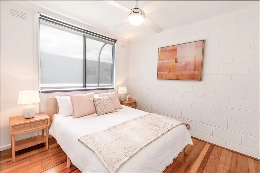 Freshly Renovated,600m to Main Beach| Pet Friendly - Image 1