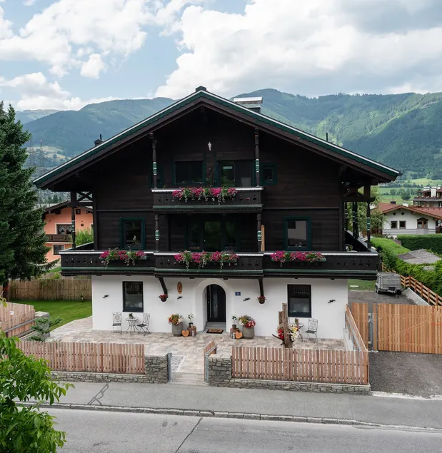 Haus Kulala - Apartment in the middle of Kaprun - Image 1