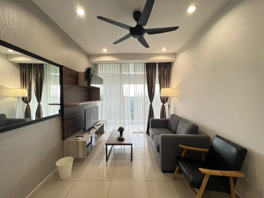 Encorp Marina Suites By Iconic Bliss - Image 1