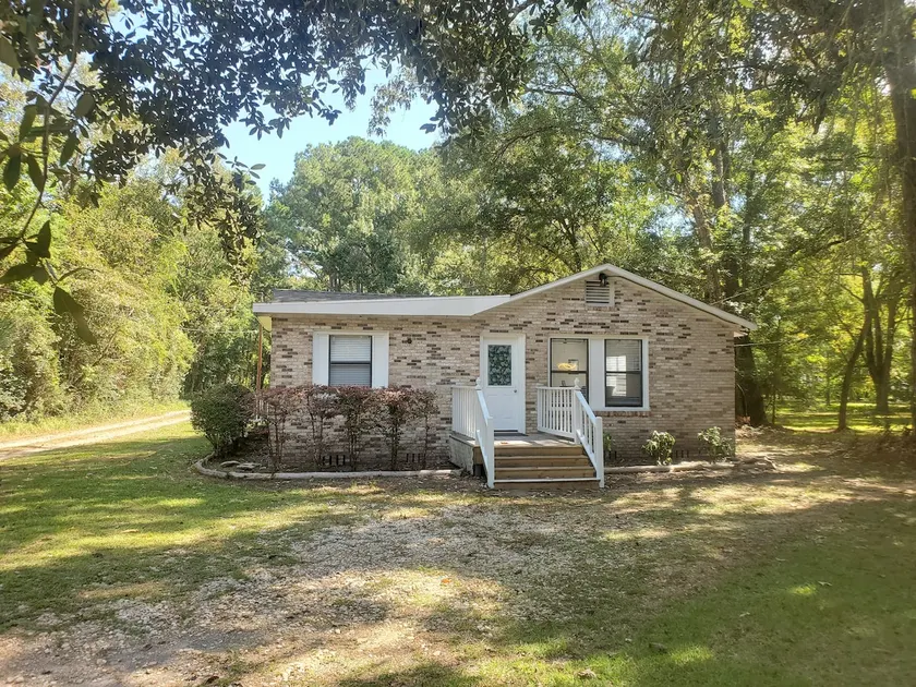 Cozy and quiet getaway close to Park & Bay - Image 1