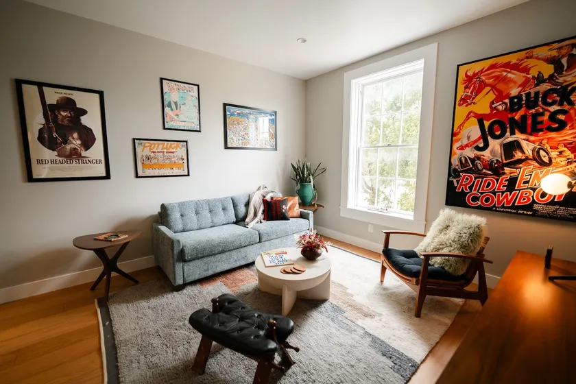 Near San Marcos, 1Br Loft in Historic Martindale ! - Image 1