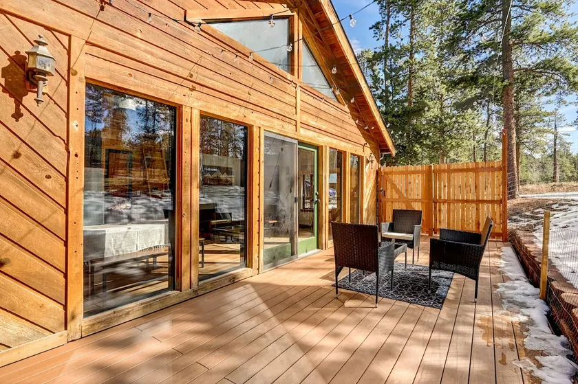 Hiker's Cabin w/ Fenced Yard - Adventure or Quiet - Image 1