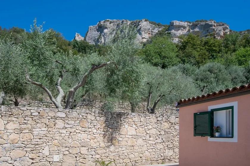Monte Cucco Cottage - Image 1