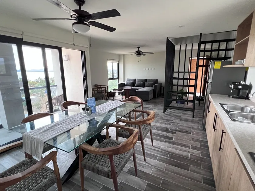 2 bedroom apartment - Image 1